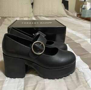 SOLD: New Dolls Kill Current Mood Mary's 11